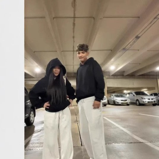 Modern Graphic Print Lantern-Sleeve Hoodie