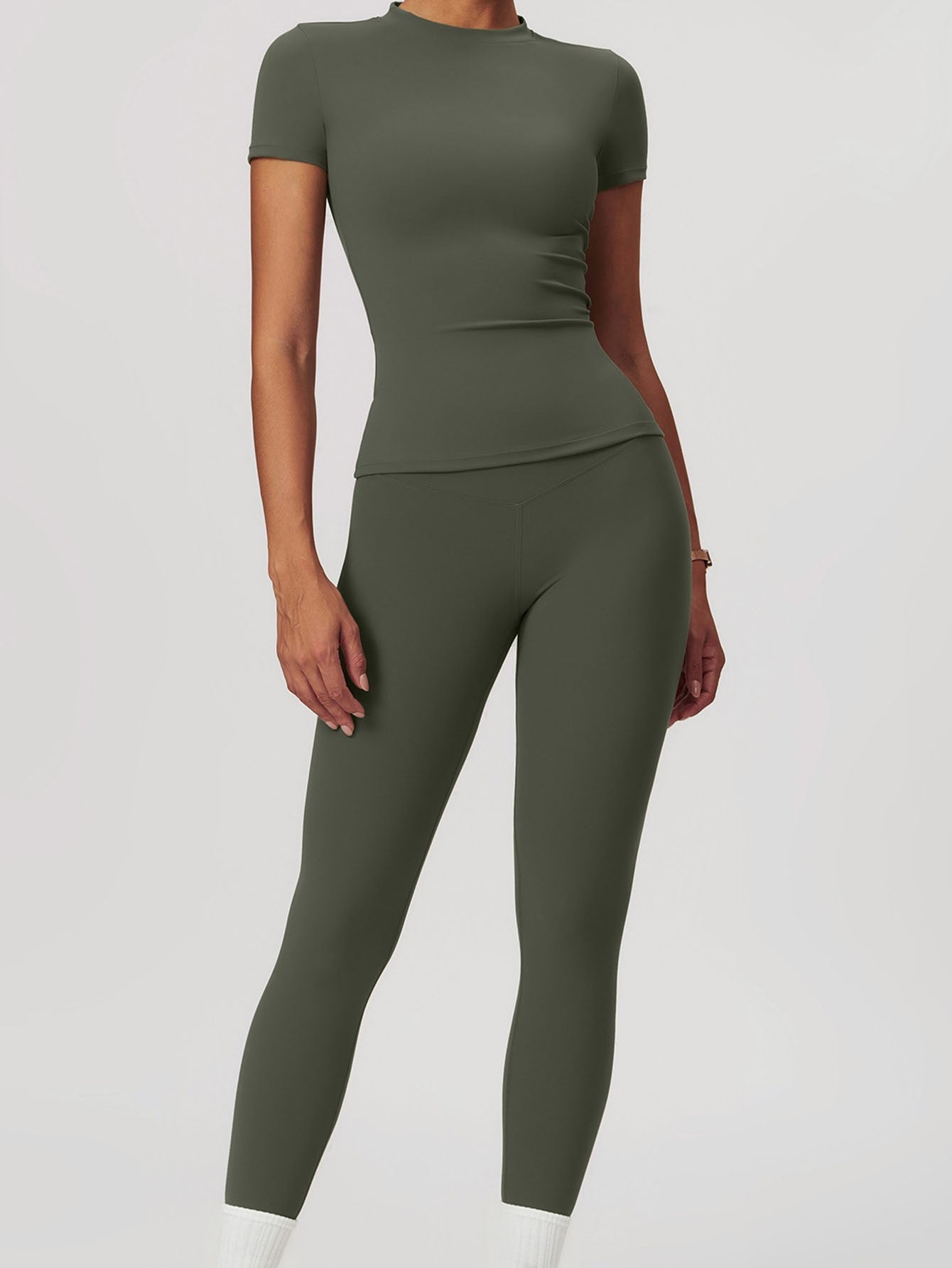 Veyra Performance Tee